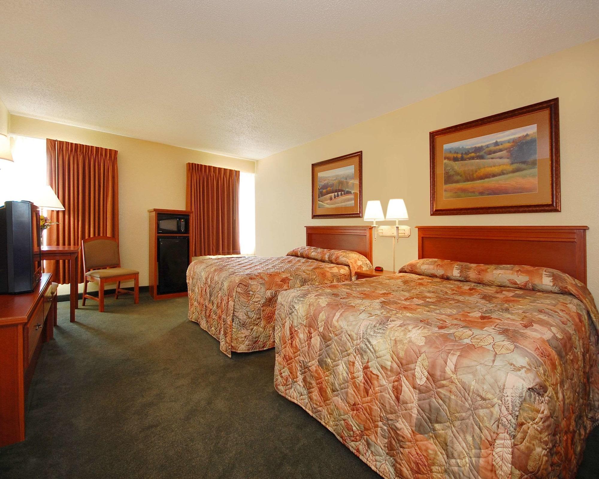 Econo Lodge Inn & Suites Киърни Екстериор снимка