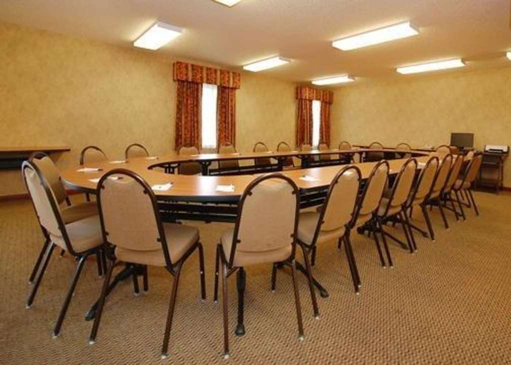 Econo Lodge Inn & Suites Киърни Съоръжения снимка